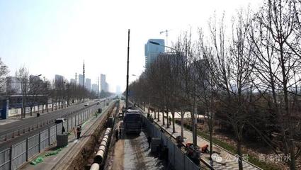 衡水市區(qū)滏陽一路污水管網提升改造工程有序推進，著力提升城市排水效能